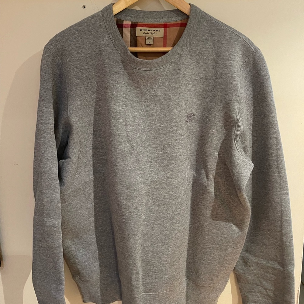 Burberry London Grey Crewneck size Medium